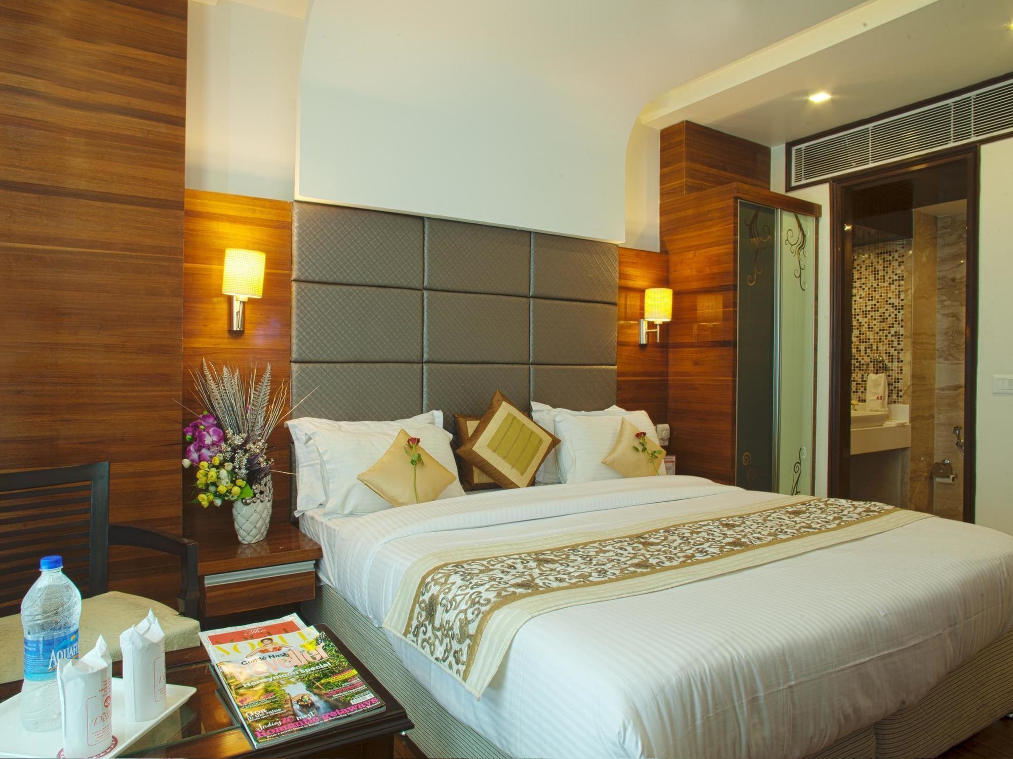 Hotel Delhi 55 -City Center Nueva Delhi Exterior foto