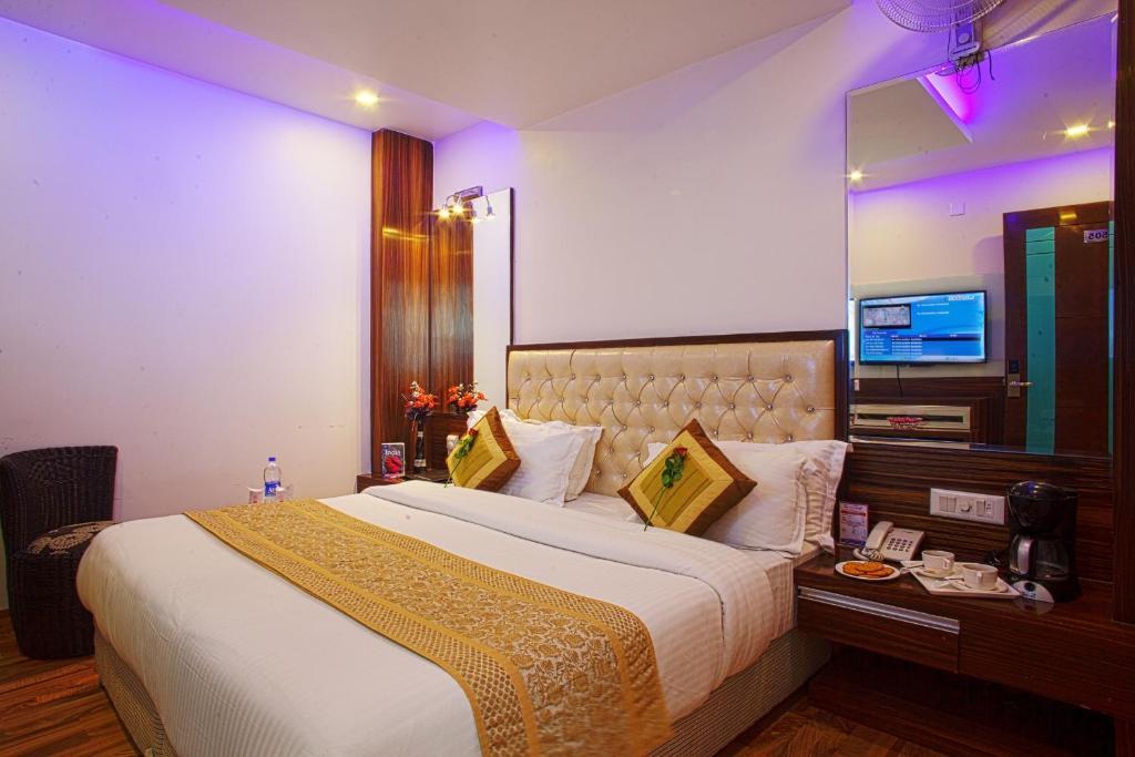 Hotel Delhi 55 -City Center Nueva Delhi Habitación foto